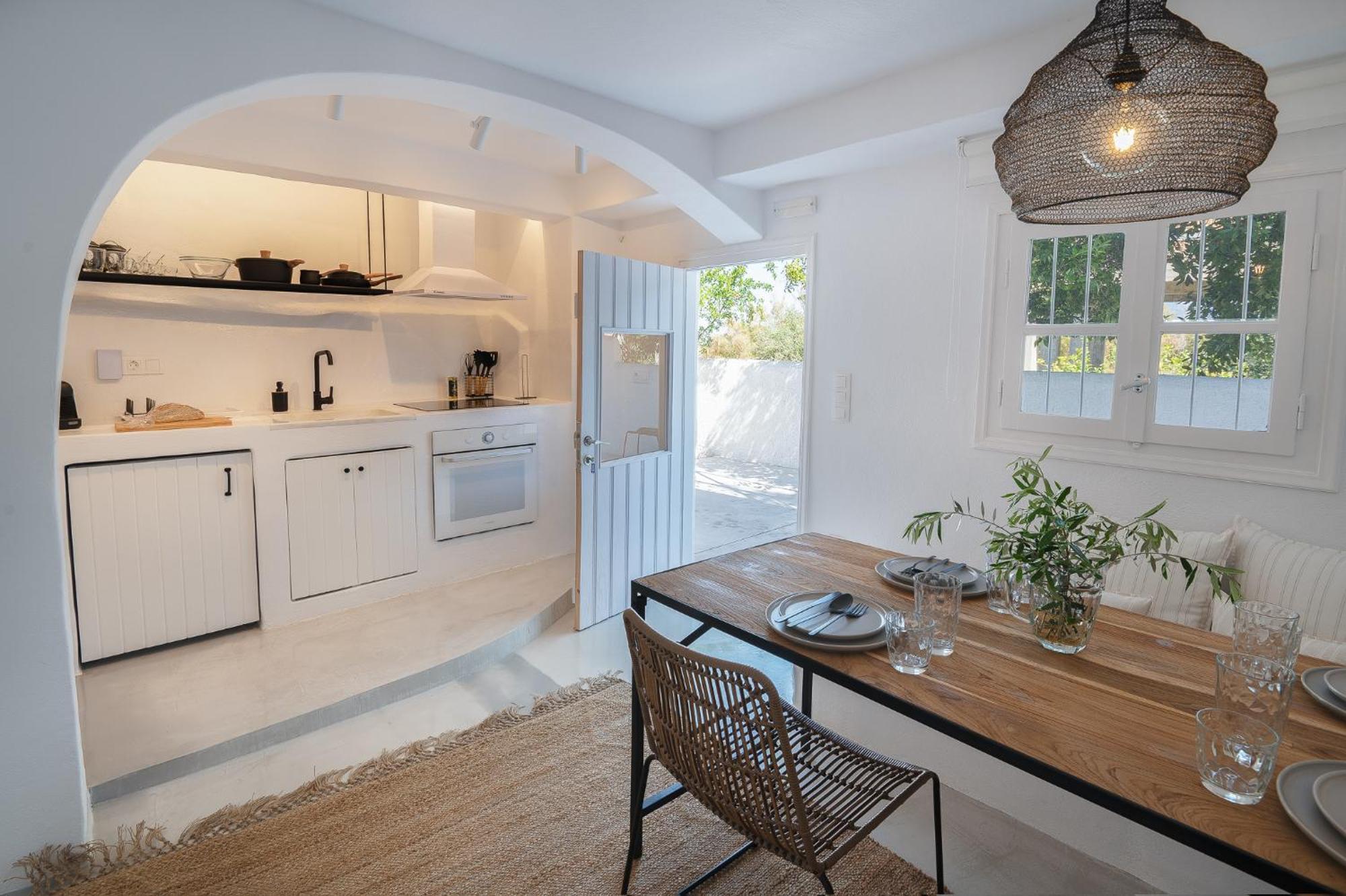Pouletis Family Apartments - Akroyali Seaview Getaways Καλαμάτα Εξωτερικό φωτογραφία