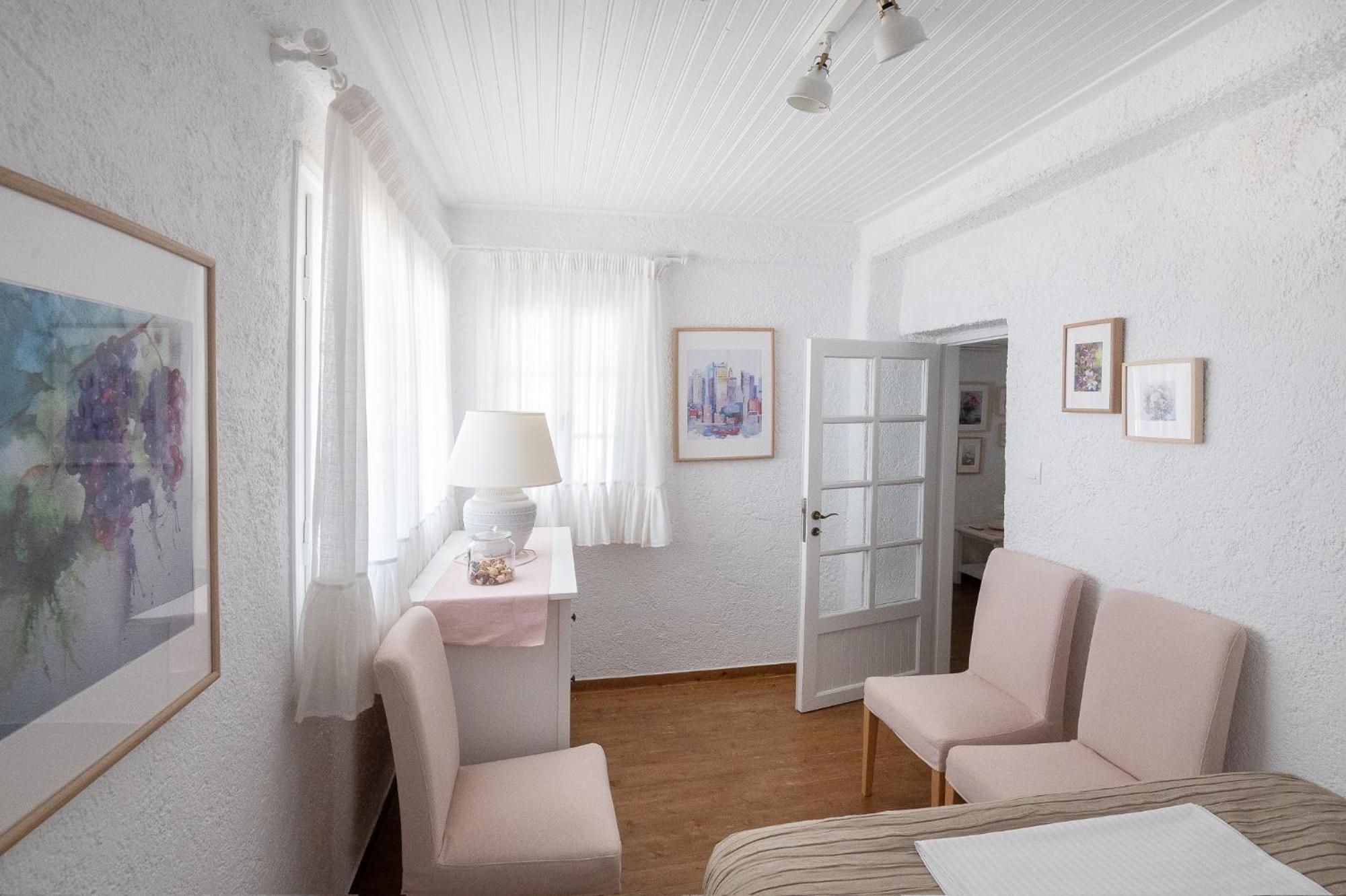 Pouletis Family Apartments - Akroyali Seaview Getaways Καλαμάτα Εξωτερικό φωτογραφία