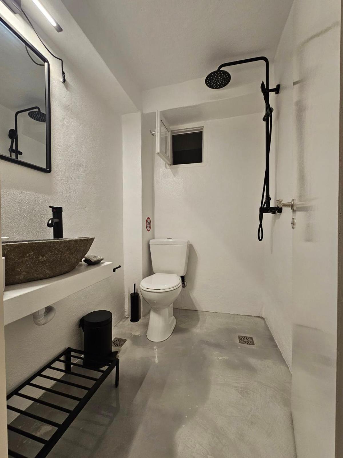 Pouletis Family Apartments - Akroyali Seaview Getaways Καλαμάτα Εξωτερικό φωτογραφία